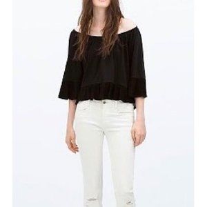 Zara Ruffle Detail Off-The-Shoulder Top Black Relaxed Flowy Shoulderless Blouse